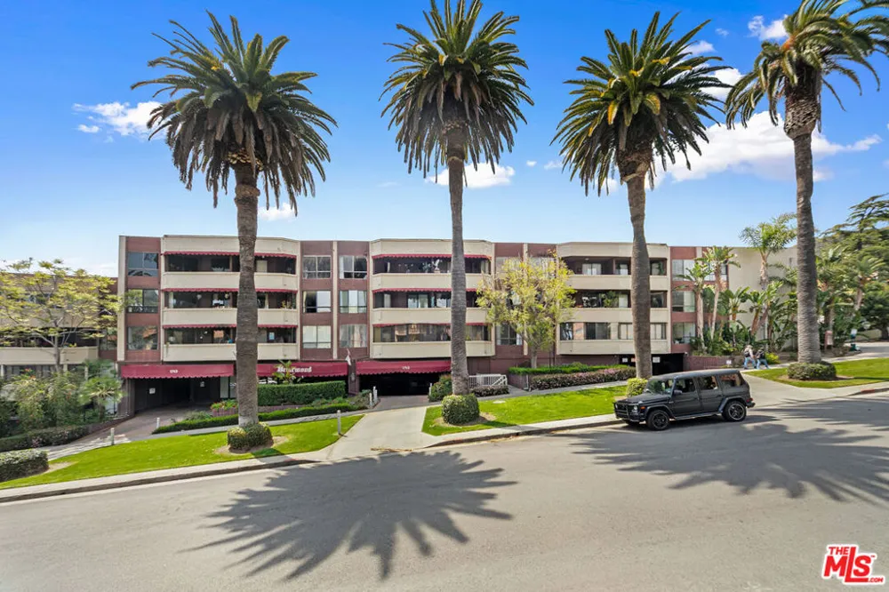 1745 Camino Palmero Street #439 Los Angeles, CA 90046