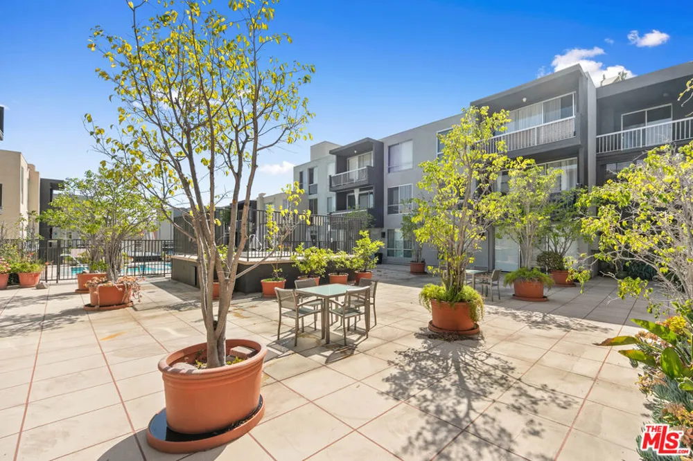 1745 Camino Palmero Street #439 Los Angeles, CA 90046