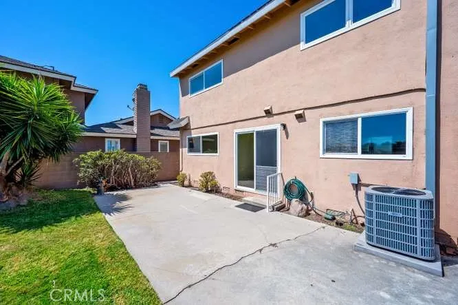 5242 Del Este Circle La Palma, CA 90623