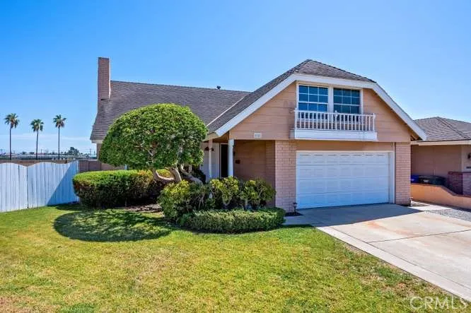 5242 Del Este Circle La Palma, CA 90623