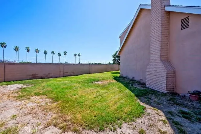 5242 Del Este Circle La Palma, CA 90623