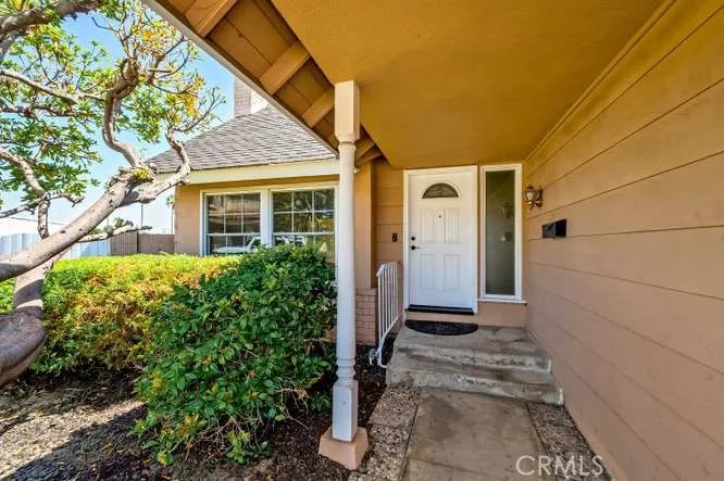 5242 Del Este Circle La Palma, CA 90623