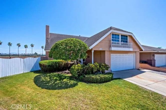 5242 Del Este Circle La Palma, CA 90623