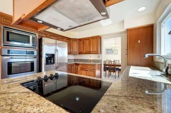 5242 Del Este Circle La Palma, CA 90623