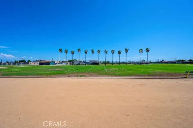 5242 Del Este Circle La Palma, CA 90623