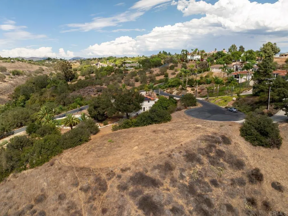 Calle Dos Lomas Fallbrook, CA 92028