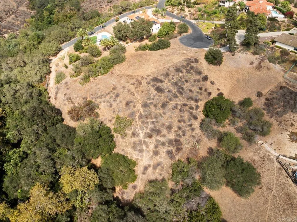 Calle Dos Lomas Fallbrook, CA 92028