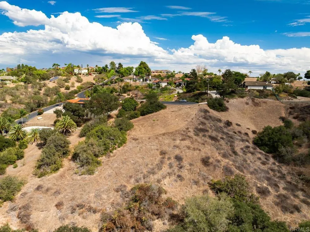 Calle Dos Lomas Fallbrook, CA 92028