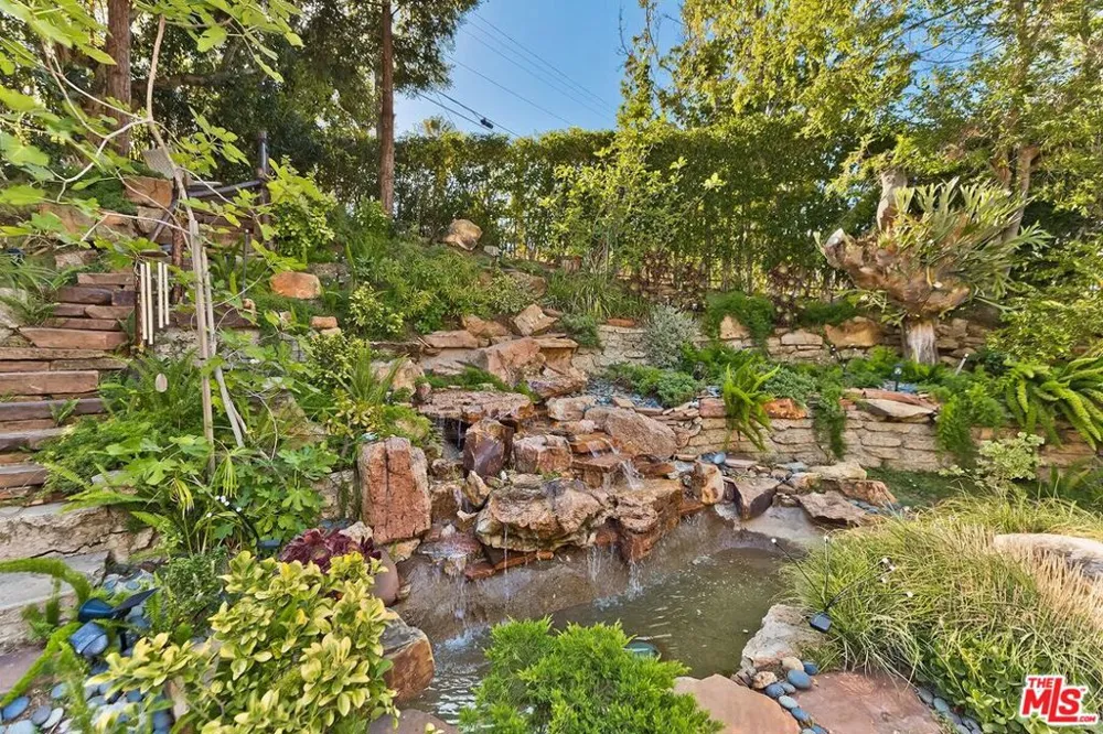 1609 Comstock Avenue Los Angeles, CA 90024