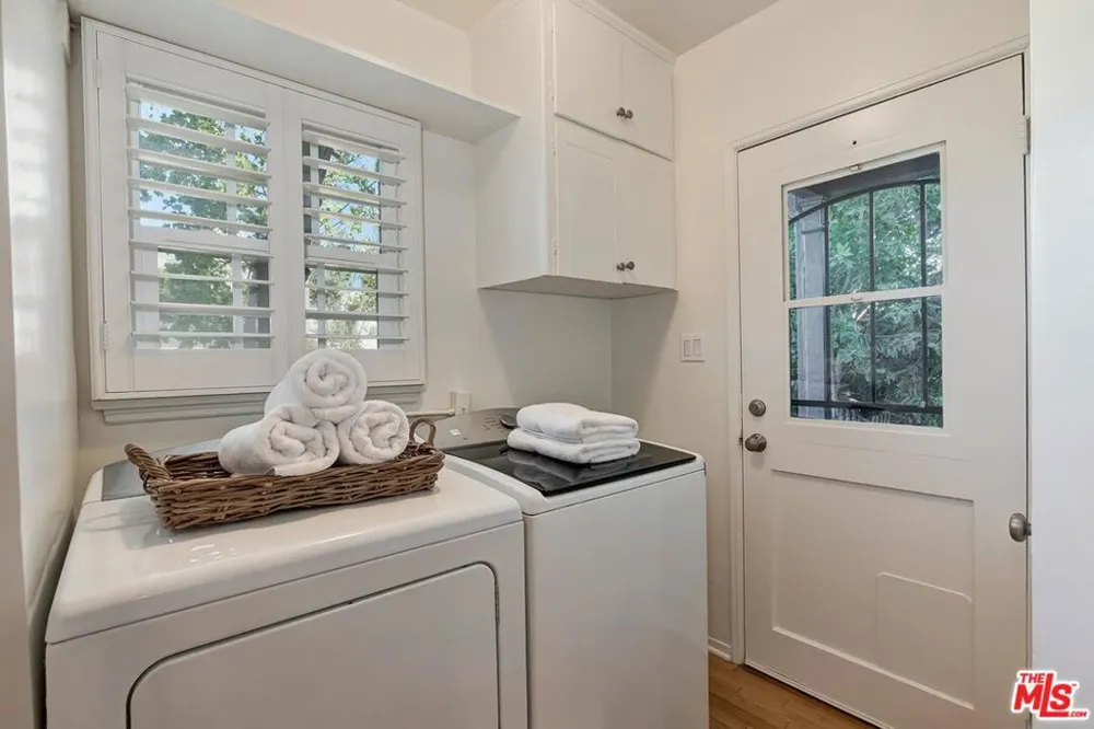 1609 Comstock Avenue Los Angeles, CA 90024