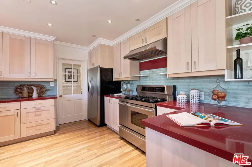1609 Comstock Avenue Los Angeles, CA 90024