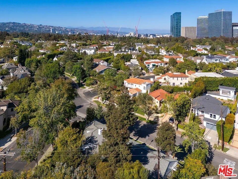 1609 Comstock Avenue Los Angeles, CA 90024