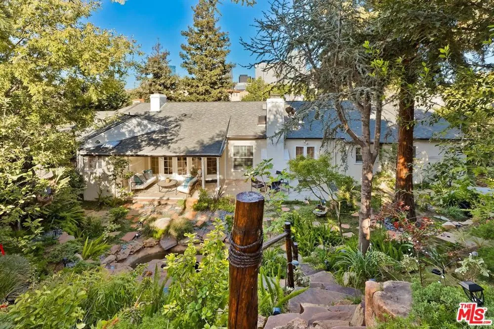 1609 Comstock Avenue Los Angeles, CA 90024