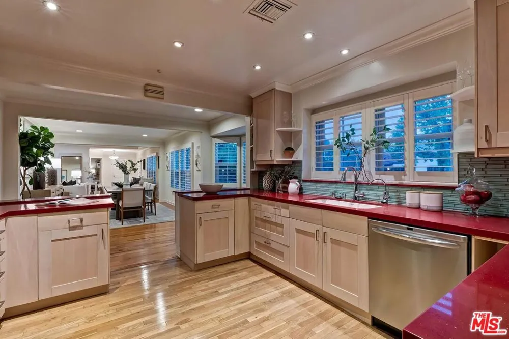 1609 Comstock Avenue Los Angeles, CA 90024