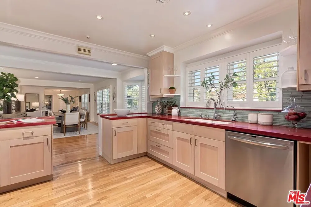 1609 Comstock Avenue Los Angeles, CA 90024