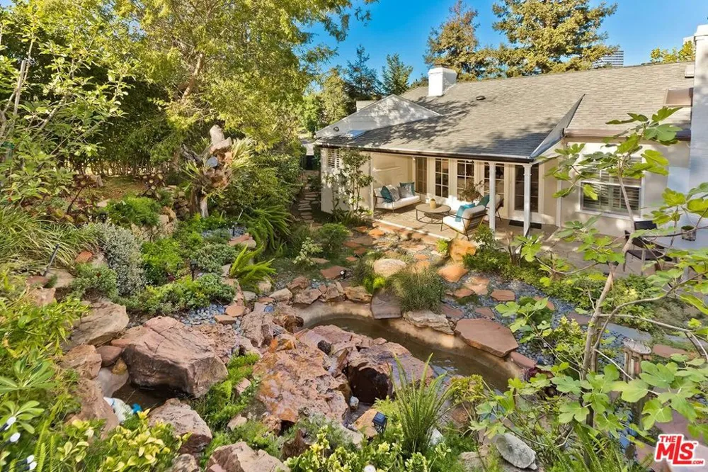 1609 Comstock Avenue Los Angeles, CA 90024