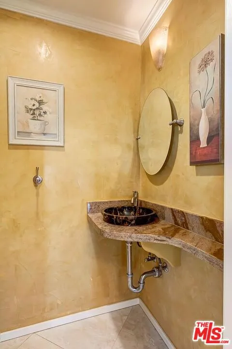 1609 Comstock Avenue Los Angeles, CA 90024