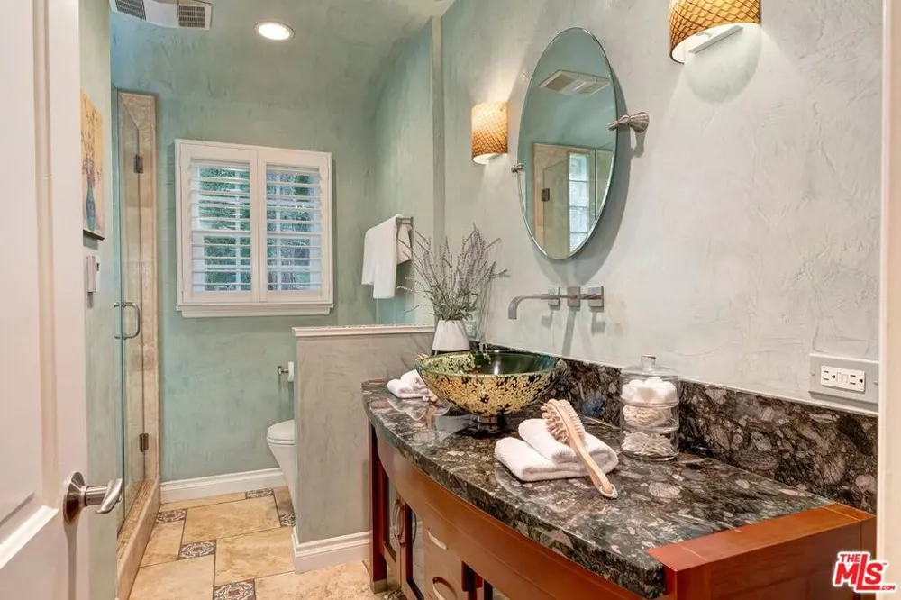 1609 Comstock Avenue Los Angeles, CA 90024