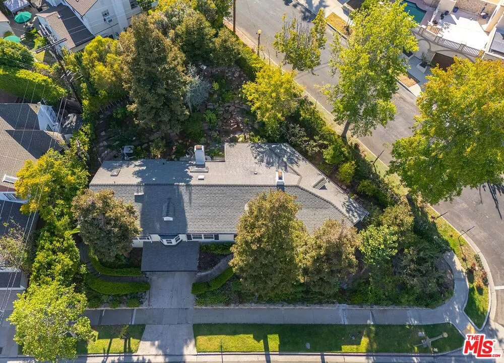 1609 Comstock Avenue Los Angeles, CA 90024