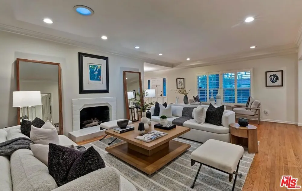 1609 Comstock Avenue Los Angeles, CA 90024