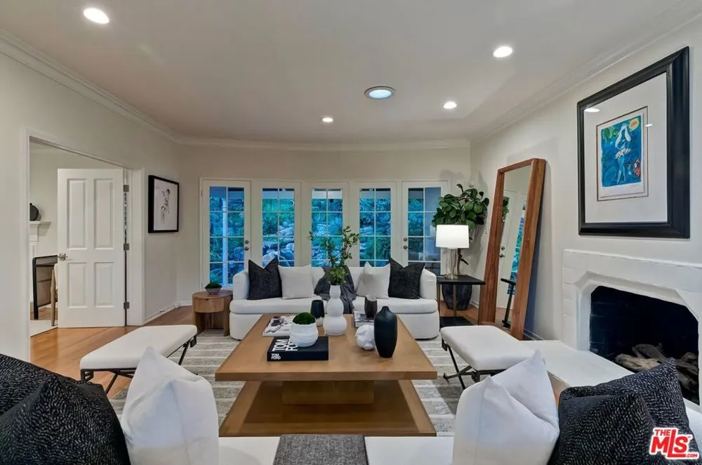 1609 Comstock Avenue Los Angeles, CA 90024