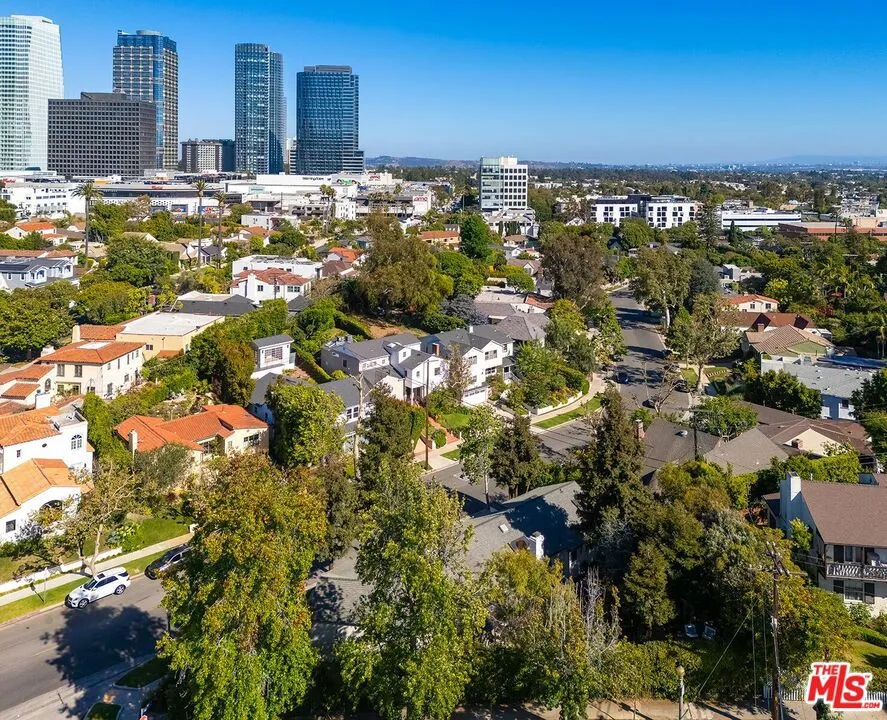 1609 Comstock Avenue Los Angeles, CA 90024