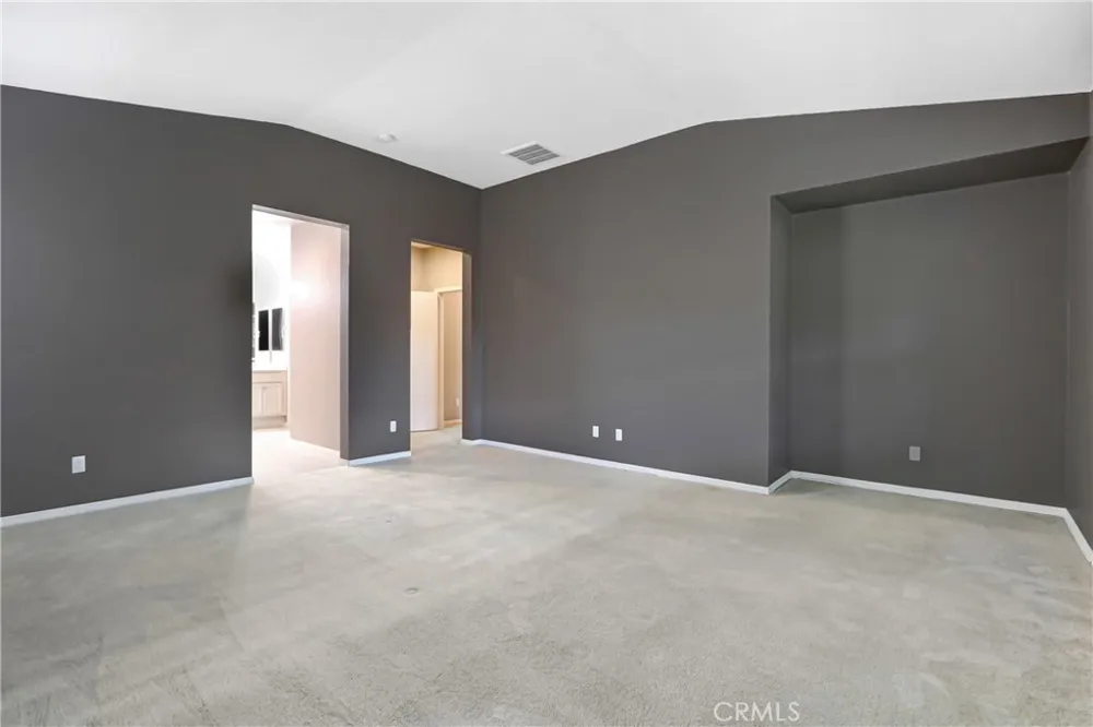 1041 Paintbrush Hemet, CA 92545