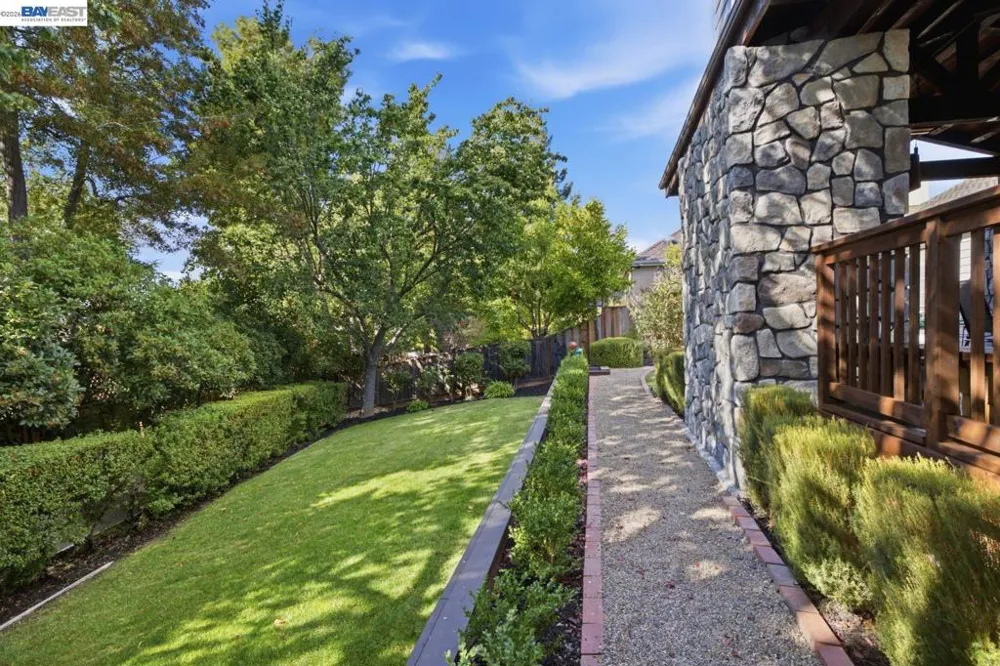 2956 Amoroso Ct Pleasanton, CA 94566