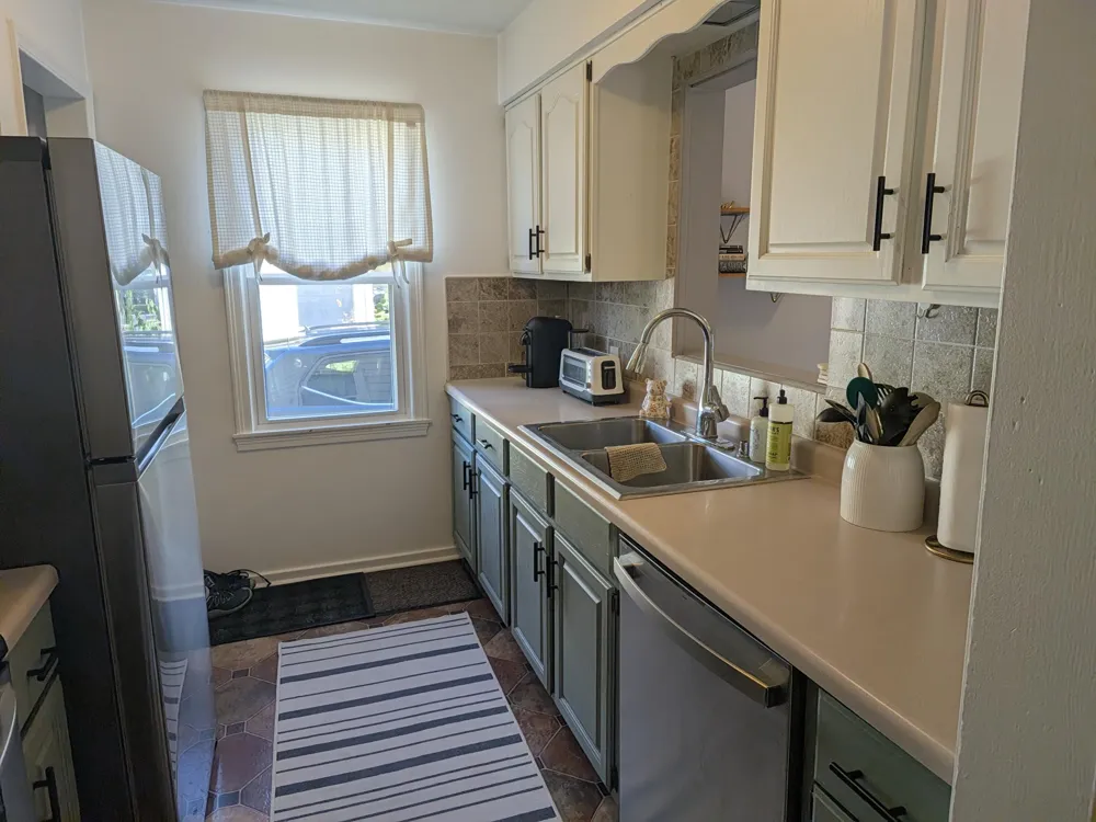 944 Kentfield Street SW Wyoming, MI 49509
