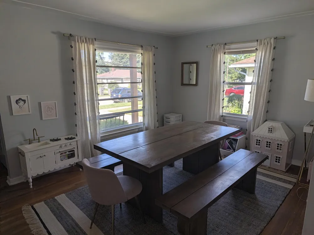944 Kentfield Street SW Wyoming, MI 49509