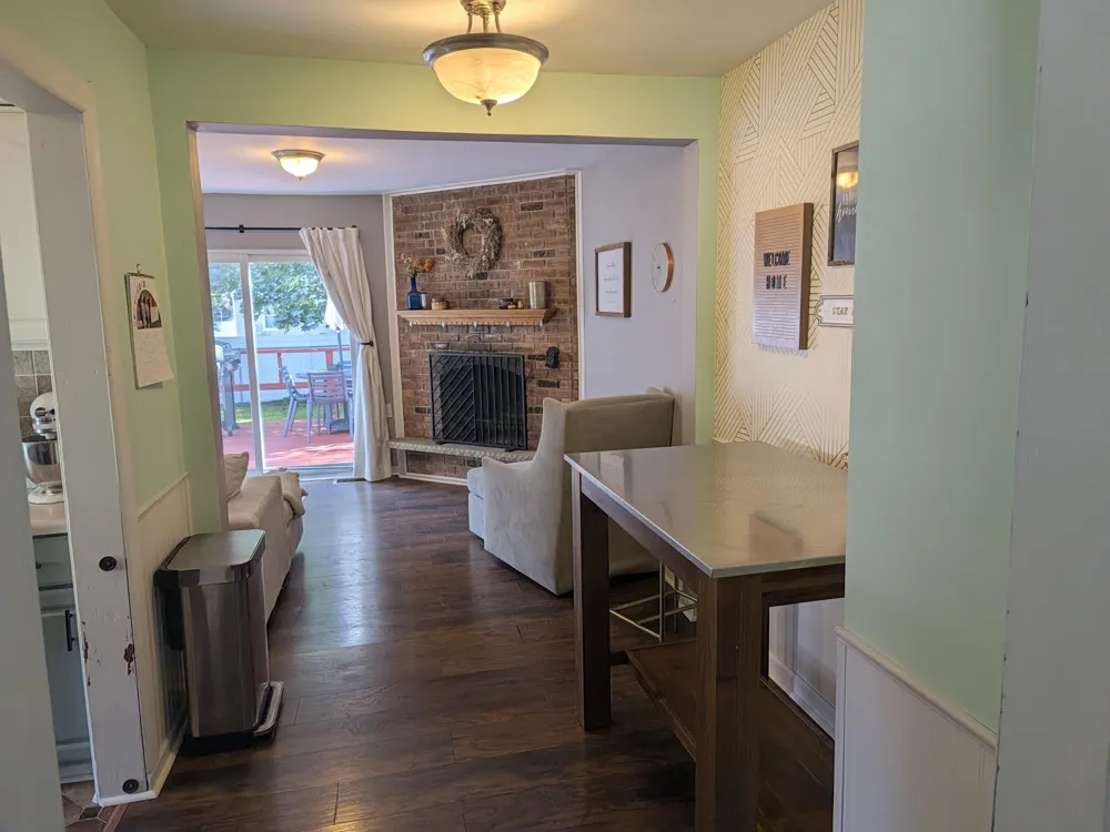 944 Kentfield Street SW Wyoming, MI 49509