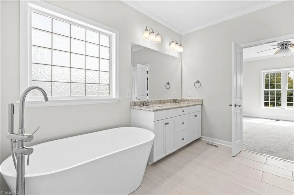 7431 Craigberry Court Rural Hall, NC 27045