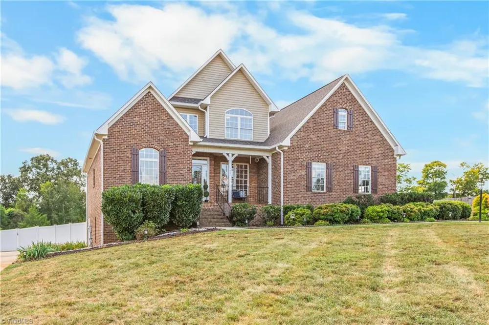 7431 Craigberry Court Rural Hall, NC 27045