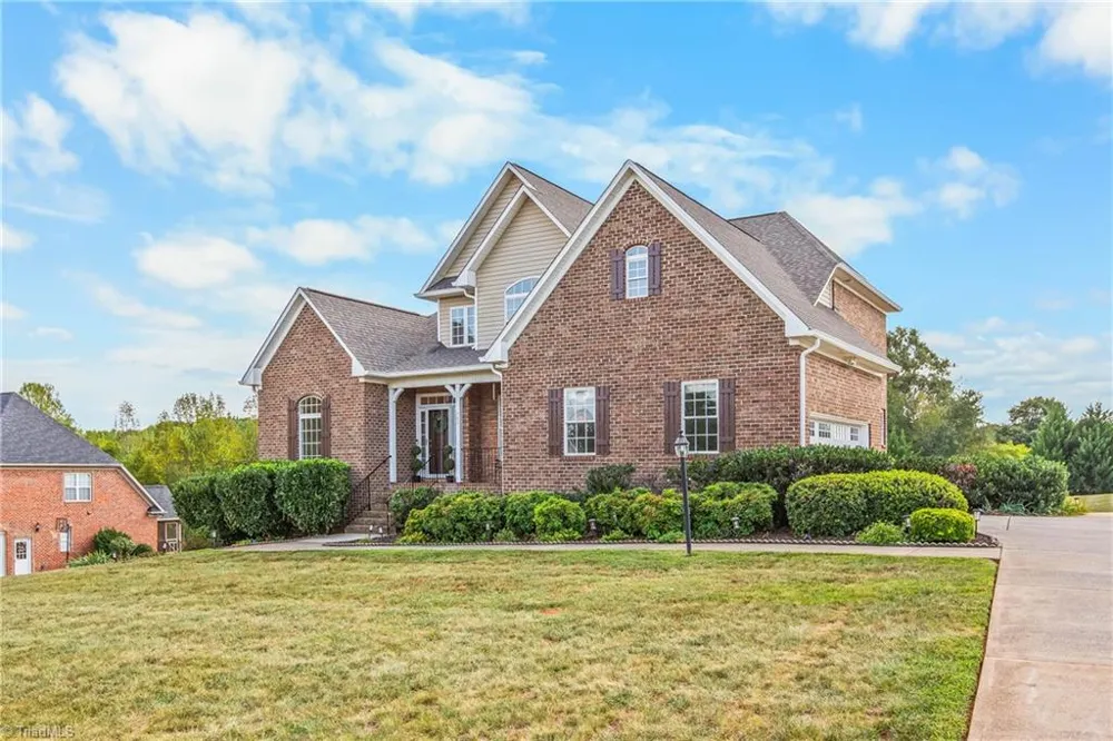 7431 Craigberry Court Rural Hall, NC 27045