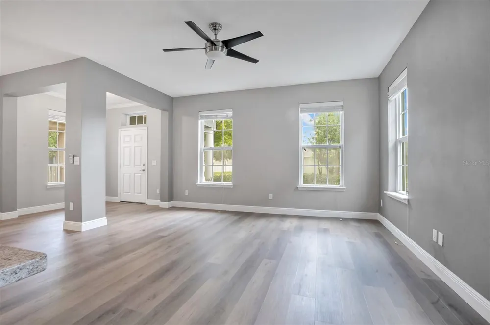 6867 SUNDROP STREET St Cloud, FL 34773