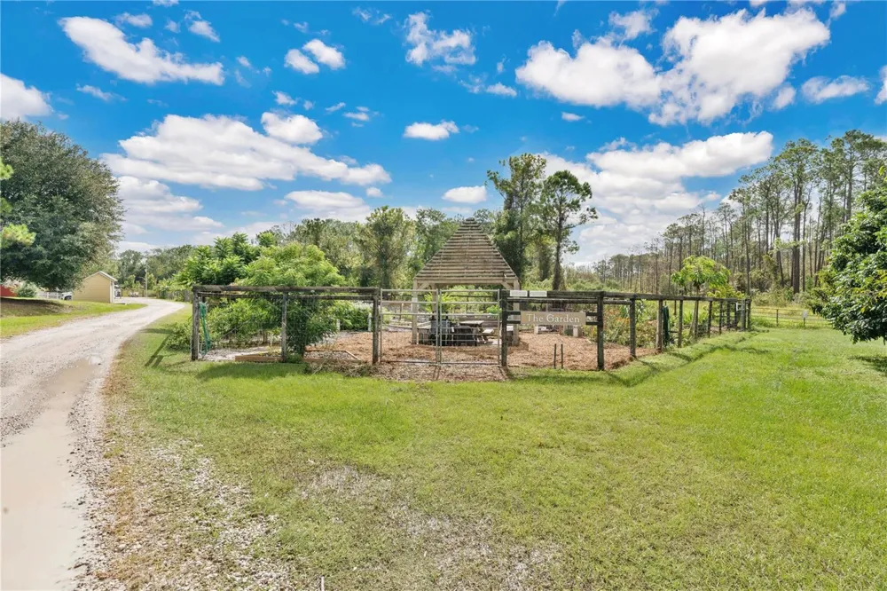 6867 SUNDROP STREET St Cloud, FL 34773