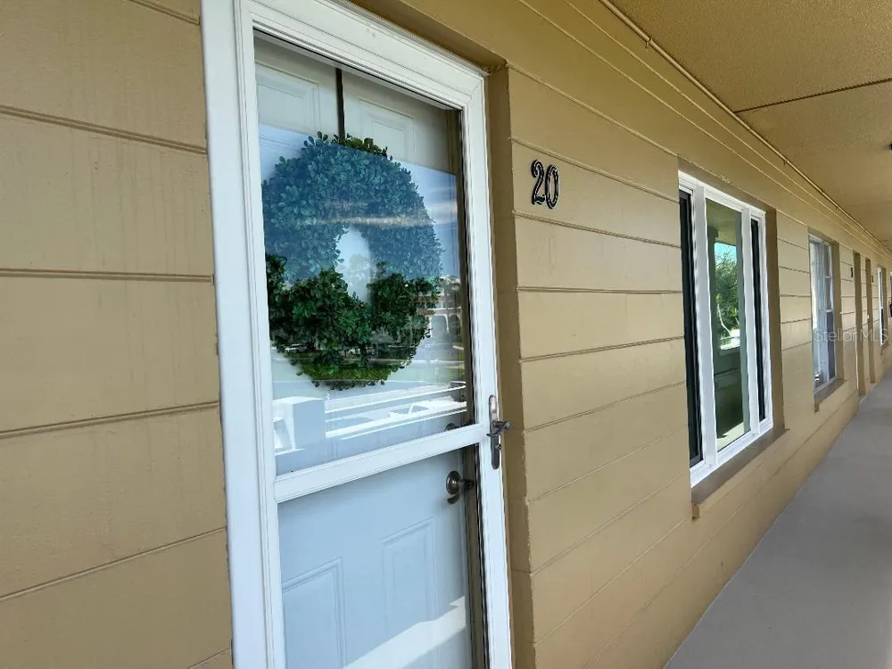 2000 WORLD PARKWAY BOULEVARD #20 Clearwater, FL 33763
