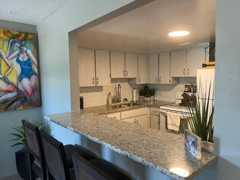 2000 WORLD PARKWAY BOULEVARD #20 Clearwater, FL 33763