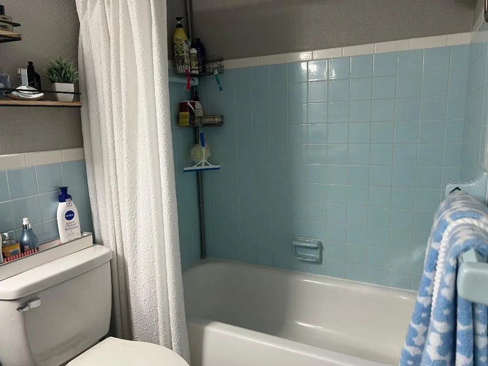 2000 WORLD PARKWAY BOULEVARD #20 Clearwater, FL 33763