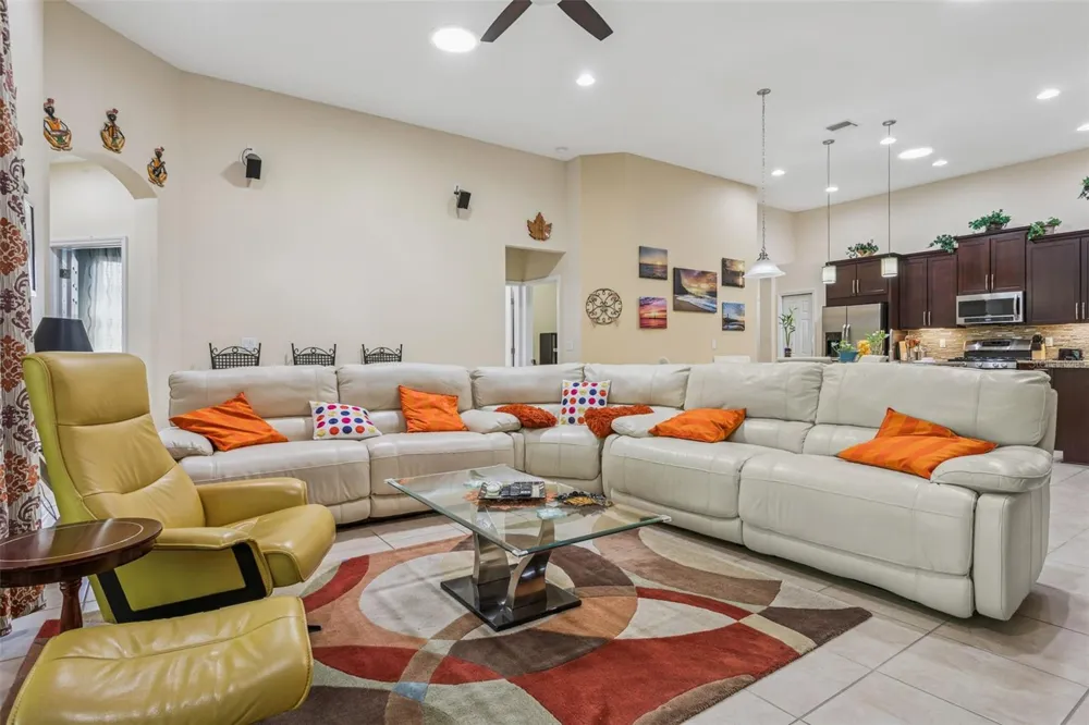 10112 CARAWAY SPICE AVENUE Riverview, FL 33578