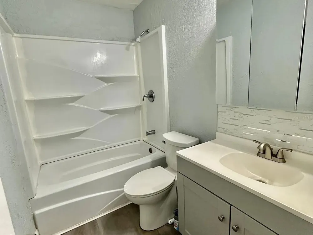 1605 36TH STREET NW Winter Haven, FL 33881