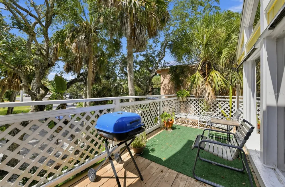 5059 COMMONWEALTH DRIVE Sarasota, FL 34242