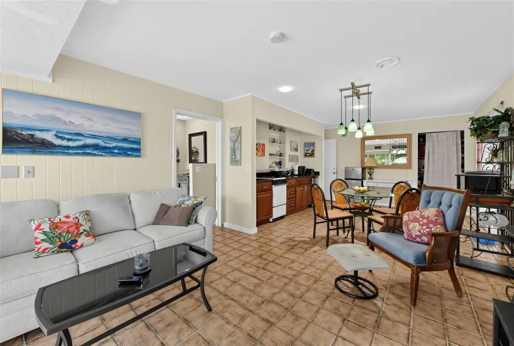 5059 COMMONWEALTH DRIVE Sarasota, FL 34242