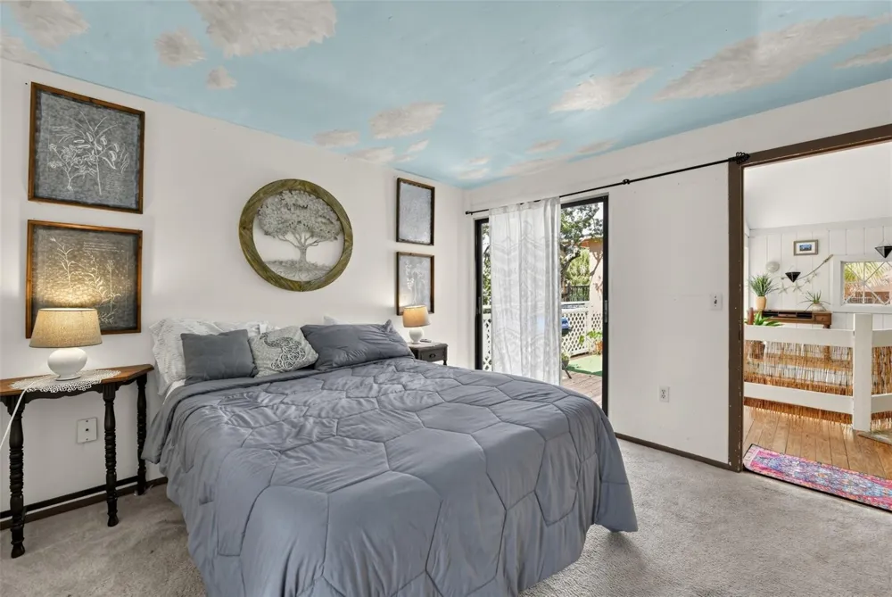 5059 COMMONWEALTH DRIVE Sarasota, FL 34242