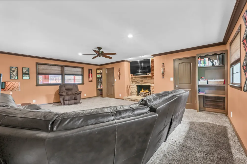 1311 Oak Hill Dr Clarksville, TN 37040