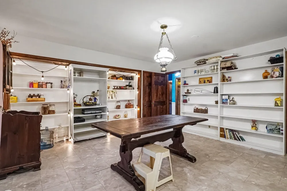 4559 E State Logan Township, MI 48739