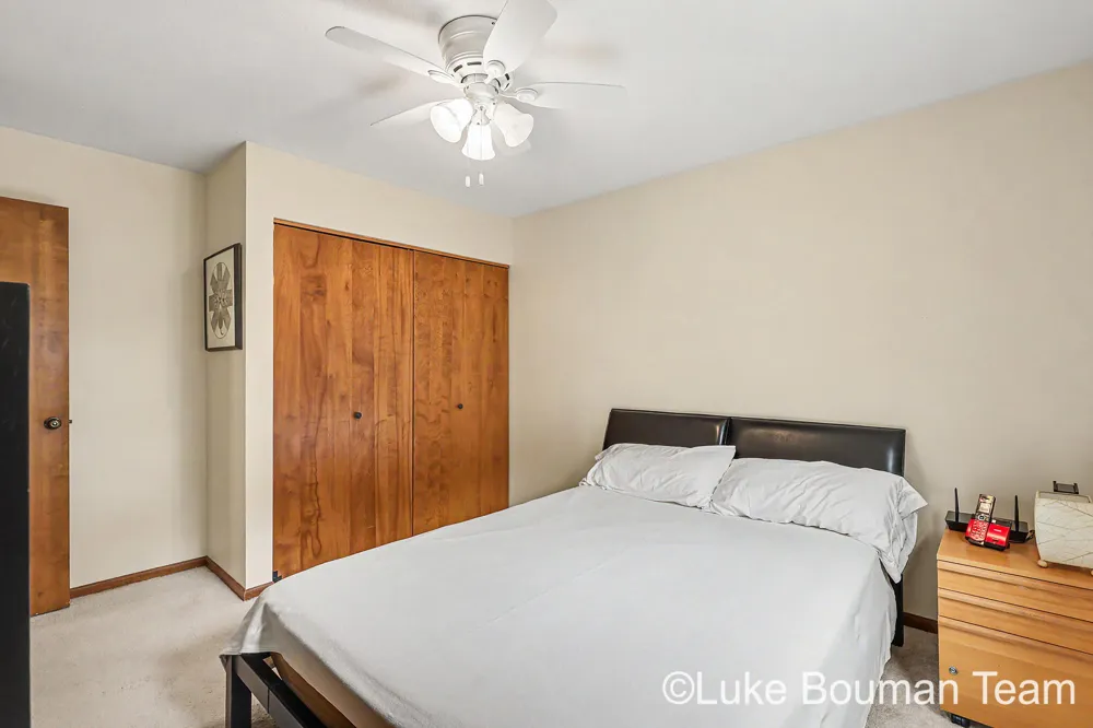 17521 Whippoorwill Drive Grand Haven Charter Township, MI 49417