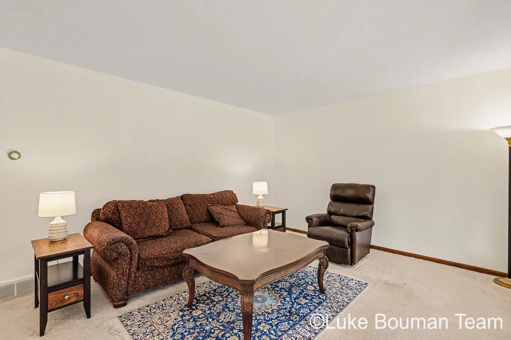 17521 Whippoorwill Drive Grand Haven Charter Township, MI 49417