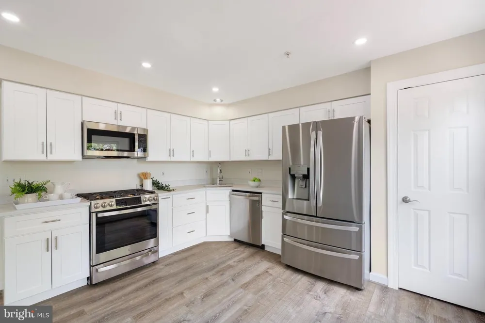 3512 HAMMERSTONE ROAD Laurel, MD 20724