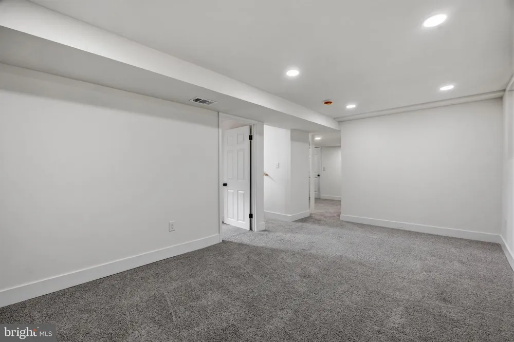 4903 ORIOLE COURT Westminster, MD 21158